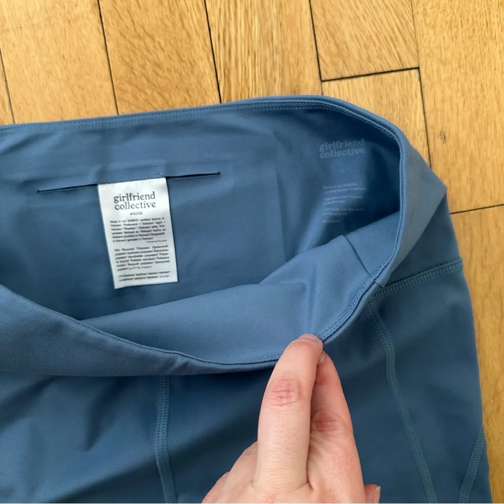 Girlfriend Collective Petite Leggings - Picture 2 of 3